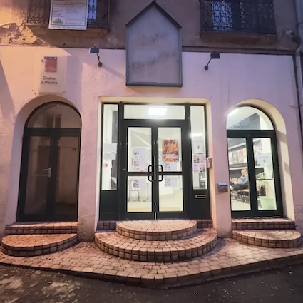 cinema-de-pezenas-le-moliere-c-eg-herault-tribune-696a6709dfb90-large LA DAME DE LA MER
